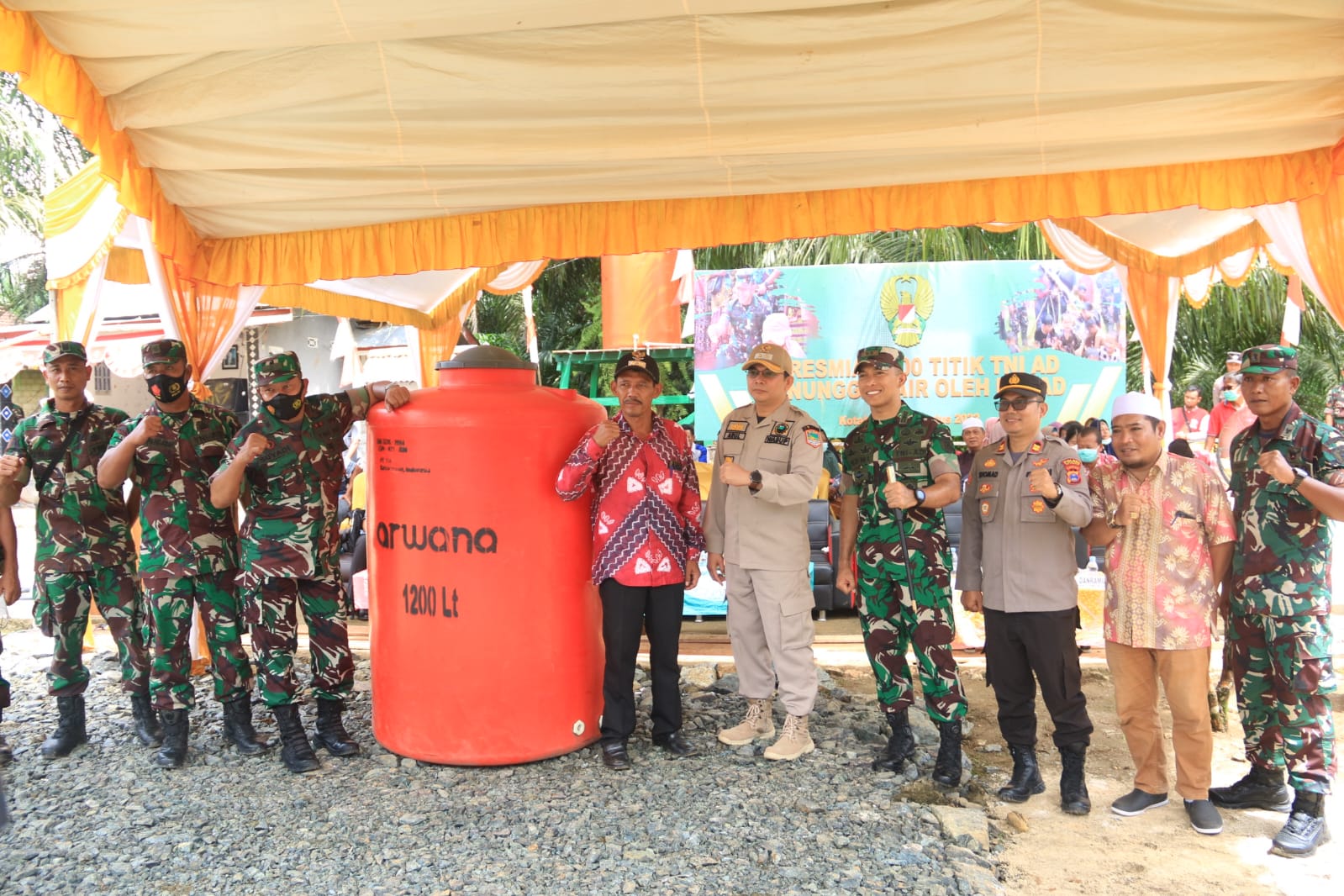 Wakil Bupati Kotabaru Hadiri Peresmian 100 Titik TNI AD Manunggal Air di Desa Sidomulyo